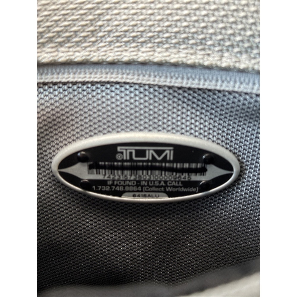 Tumi T3 Apex Men's Women's Travel Tote Shoulder Bag Strap Classic Style Silver - Picture 16 of 16